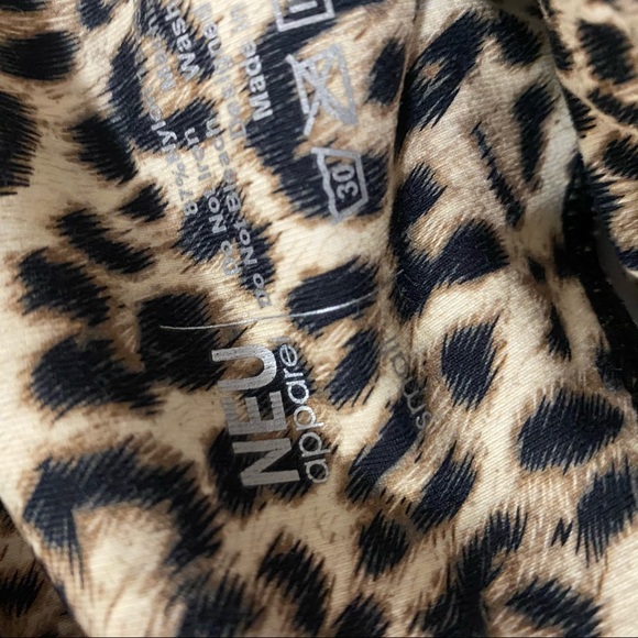 NEU Apparel Cheetah Print Leggings - Picture 4 of 4